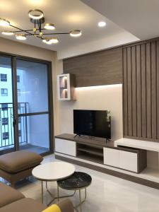 Phòng khách căn hộ Saigon South Residence Căn hộ thô tầng cao Saigon South Residence, view nội khu.