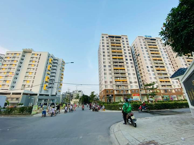 Osimi Tower, Quận Gò Vấp Căn hộ Osimi Tower tầng 12 view đón gió thoáng mát, nội thất cơ bản.