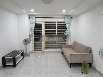 Căn hộ The Splendor tầng 4 thiết kế 2 phòng ngủ, nội thất cơ bản.