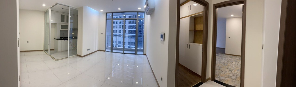 Căn hộ Vinhomes Central Park, Quận Bình Thạnh Căn hộ cao cấp Vinhomes Central Park tầng 25, bàn giao nội thất cơ bản.