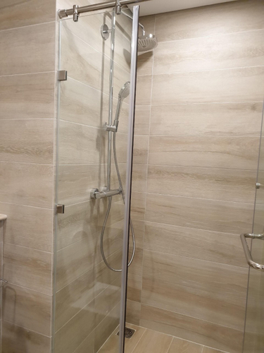 1677664598646.jpg Căn hộ  Vinhomes Golden River, diện tích 68 m²