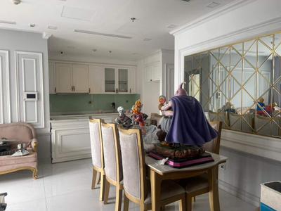 scaled_FB_IMG_1682352680081.jpg Căn hộ 3 phòng ngủ full nội thất Luxury Vinhomes Central Park 