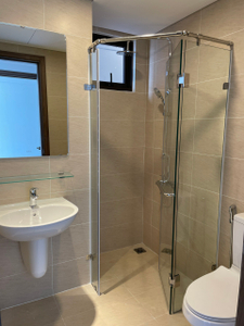 Căn hộ Opal Boulevard, Huyện Dĩ An Căn hộ Opal Boulevard tầng 30, bàn giao nội thất cơ bản.