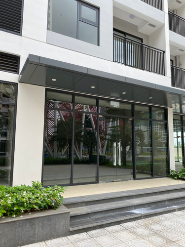  Shop-house Vinhomes Grand Park nhà thô diện tích 100m²