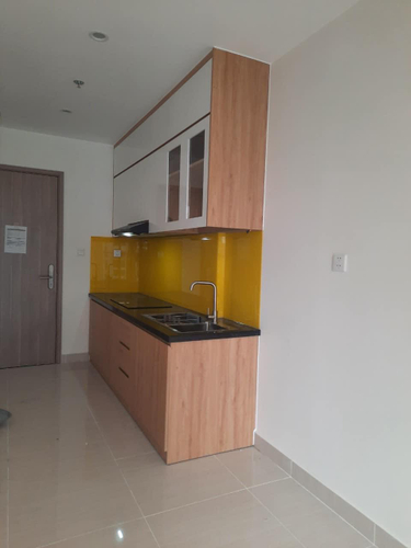 Căn hộ Vinhomes Grand Park, Quận 9 Căn hộ Vinhomes Grand Park tầng 16 thiết kế hiện đại, đã làm sẵn bếp và rèm.