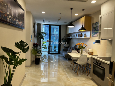  Căn hộ Vinhomes Golden River đầy đủ nội thất diện tích 58.8m²