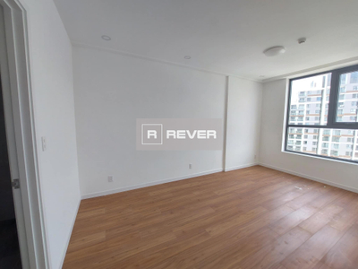  Căn hộ D'Lusso diện tích 74.9m2 bàn giao không có nội thất.