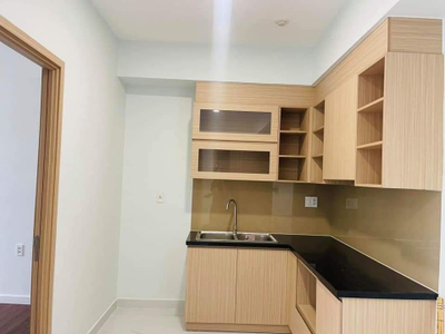 Căn hộ Lovera Vista Bình Chánh Căn hộ Lovera Vista tầng 14 nội thất cơ bản, ban công Đông Nam