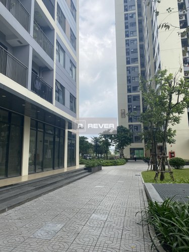  Shophouse Vinhomes Grand Park diện tích 105.8m2 rộng thoáng.