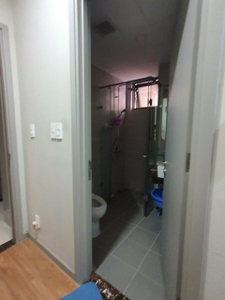 Căn hộ The Gold View, Quận 4 Căn hộ The Gold View tầng 6 diện tích 81.5m2, nội thất cơ bản.