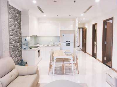 197803495_4475404079158823_480641568723722787_n.jpg Căn hộ Vinhomes Central Park đầy đủ nội thất diện tích 54m²