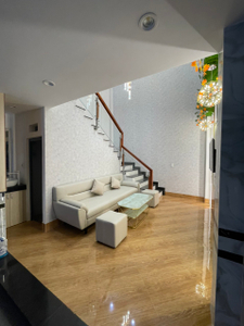 Nhà phố Quận Gò Vấp Nhà phố có cửa hướng Đông Bắc thoáng mát, có sổ hồng riêng bàn giao ngay.