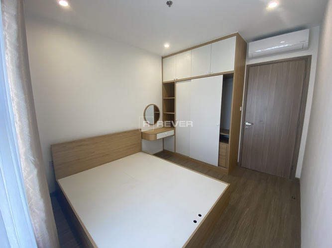  Căn hộ Vinhomes Grand Park hướng ban công đông bắc đầy đủ nội thất diện tích 46.9m².