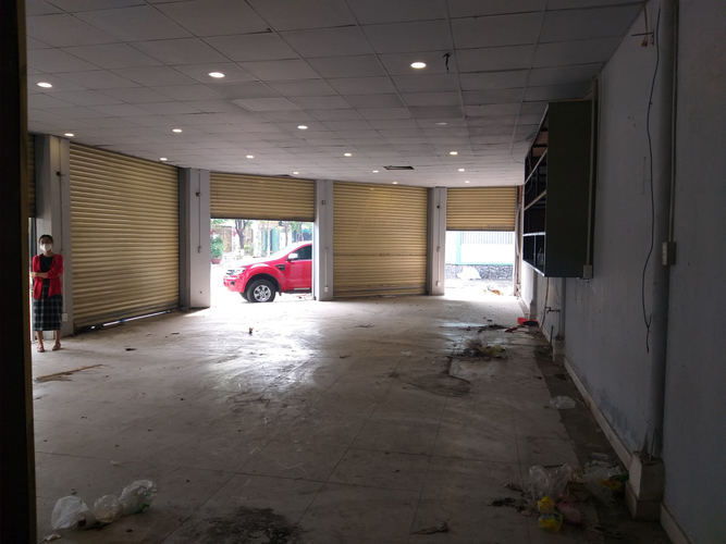 Mặt bằng kinh doanh Quận Bình Tân Mặt bằng kinh doanh có 2 mặt tiền thoáng mát, diện tích 147m2 vuông đẹp.