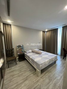  Căn hộ Vinhomes Golden River đầy đủ nội thất diện tích 110m².