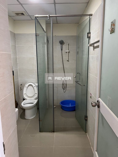 Căn hộ Fuji Residence, Quận 9 Căn hộ Fuji Residence tầng 3 có 1 phòng ngủ, nội thất cơ bản.