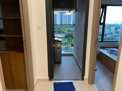  Căn hộ Vinhomes Grand Park hướng ban công đông nam đầy đủ nội thất diện tích 69.2m².