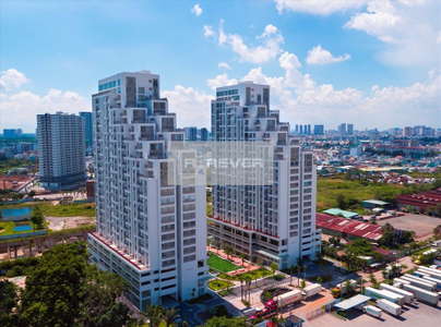 Căn hộ Lux Garden, Quận 7 Căn hộ Lux Garden diện tích 57m2, có 28m2 sân vườn.