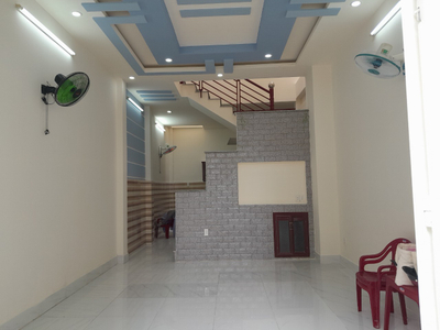 Nhà phố Quận 9 Nhà phố thiết kế 2 tầng diện tích 53.3m2 hướng Tây Bắc.