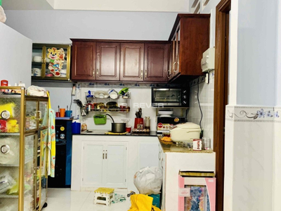  Căn hộ 336/1bis Phan Văn Trị hướng ban công nam nội thất cơ bản diện tích 61.2m².