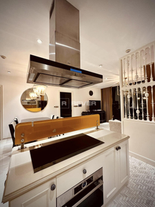  Căn hộ Vinhomes Golden River đầy đủ nội thất diện tích 118.5m²