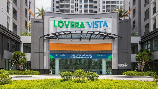 căn hộ Lovera Vista, Bình Chánh Căn hộ Lovera Vista bàn giao nội thất cơ bản, cửa hướng Đông.