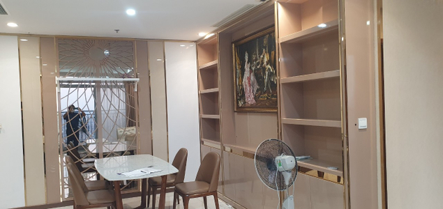  Căn hộ Vinhomes Central Park hướng ban công đông nam đầy đủ nội thất diện tích 98.7m².