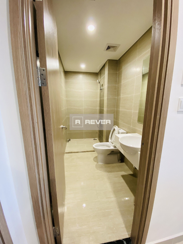  Căn hộ Vinhomes Grand Park tầng 28 nội thất cơ bản, thiết kế hiện đại.