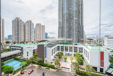  Căn hộ Vinhomes Central Park hướng ban công tây nam đầy đủ nội thất diện tích 52.7m².