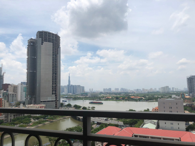 Căn hộ Saigon Royal, Quận 4 Căn hộ Saigon Royal tầng 9 thiết kế hiện đại, bàn giao không nội thất.