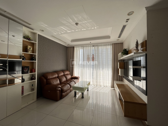  Căn hộ Vinhomes Central Park hướng Đông, diện tích 81.7m²