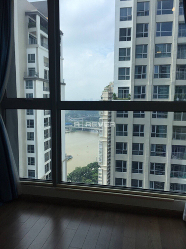  Căn hộ Vinhomes Central Park nội thất cơ bản diện tích 111.2m²