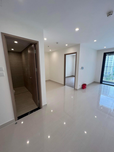  Căn hộ Vinhomes Grand Park hướng ban công tây nam nội thất cơ bản diện tích 46m²