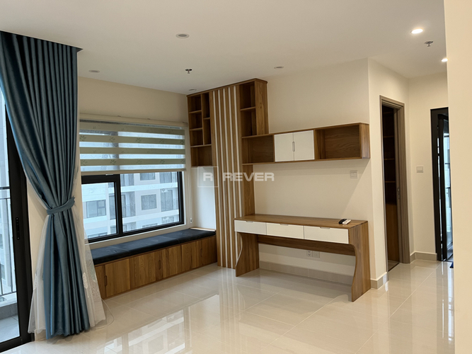  Căn hộ Vinhomes Grand Park hướng ban công đông nam đầy đủ nội thất diện tích 69.2m².