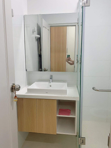 Toilet căn hộ Topaz Elite Căn hộ tầng 27 Topaz Elite bàn giao đầy đủ nội thất hiện đại.