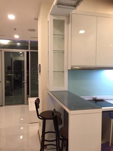 Studio Vinhomes Central Park, Quận Bình Thạnh Studio Vinhomes Central Park tầng 7 diện tích 36m2, đầy đủ nội thất.