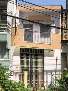 Nhà phố Đường Mai Văn Ngọc 1 tầng diện tích 30.2m² hướng đông nam pháp lý sổ hồng.