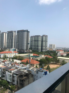 Căn hộ One Verandah, Quận 2 Căn hộ One Verandah tầng 10 có diện tích 80m2, nội thất cơ bản.