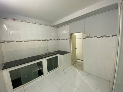 Nhà phố Huyện Nhà Bè Nhà phố thiết kế 1 trệt, 1 lầu cửa hướng Đông Bắc, tiện ích đầy đủ.