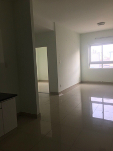 Căn hộ Topaz Garden, Quận Tân Phú Căn hộ Topaz Garden tầng 4 có 2 phòng ngủ, không có nội thất.