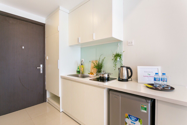 Căn hộ studio RiverGate Residence quận 4 Studio RiverGate Residence cửa hướng Tây Nam, đầy đủ nội thất