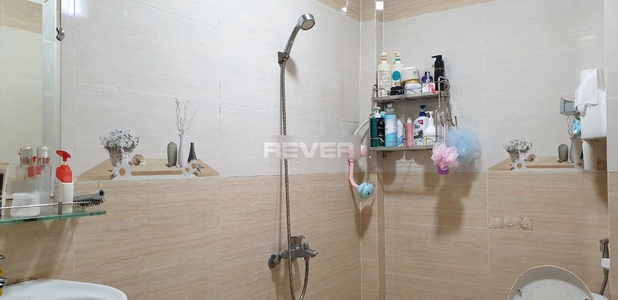 Nhà phố Huyện Nhà Bè Nhà phố đường Phạm Hữu Lầu diện tích 5m x 18m, cửa hướng Tây Nam.