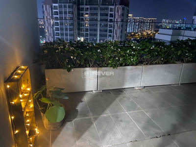  Pent-house D'Lusso hướng Đông Nam, diện tích 104m²