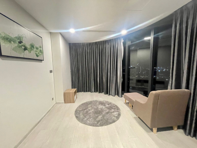 Căn hộ Vinhomes Golden River Căn hộ Vinhomes Golden River đầy đủ nội thất diện tích 121m²