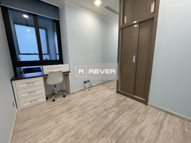  Căn hộ Vinhomes Golden River đầy đủ nội thất diện tích 70m²