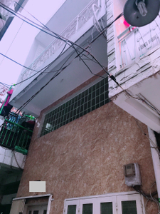 Nhà phố Quận 3 Nhà phố ngay ngã 4 đường Cách Mạng Tháng 8 và Nguyễn Đình Chiểu, diện tích đất 42.5m2.