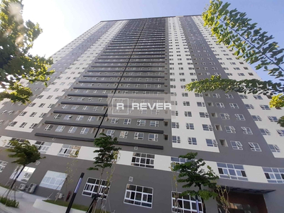  Căn hộ Topaz Elite tầng cao mát mẻ, nội thất cơ bản.