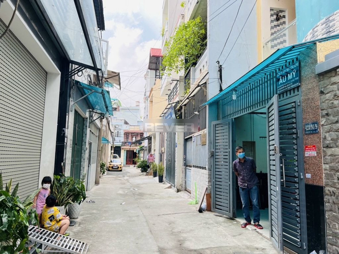 Nhà phố đường Phan Huy Ích Tân Bình Nhà nguyên căn 1 trệt 2 lầu, cách chợ Bảo Ngọc Tú 100m