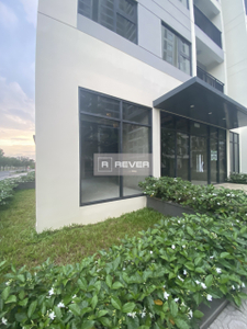  Shophouse Vinhomes Grand Park diện tích 32m2, không gian rộng thoáng.