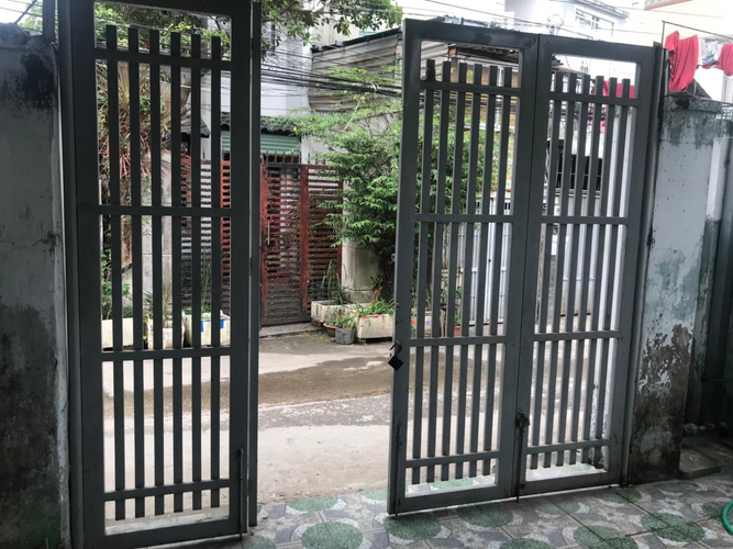 Nhà phố Quận 9 Nhà cấp 4 và đất nền diện tích 69.5m2 có sổ hồng riêng, bàn giao trong ngày.